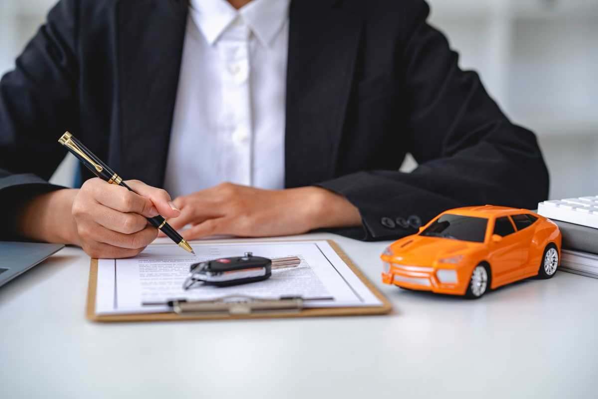 8 Essential Documents Required to Sell Your Car 